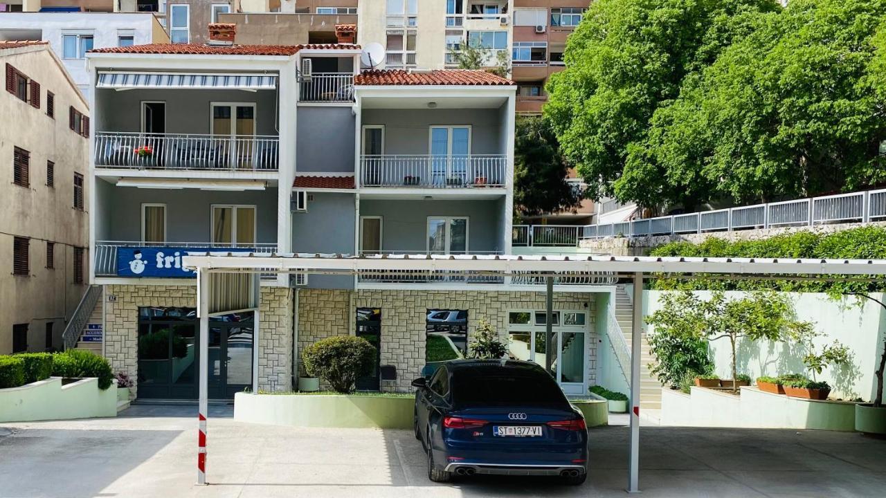ספליט Apartmens And Rooms Madunic V מראה חיצוני תמונה