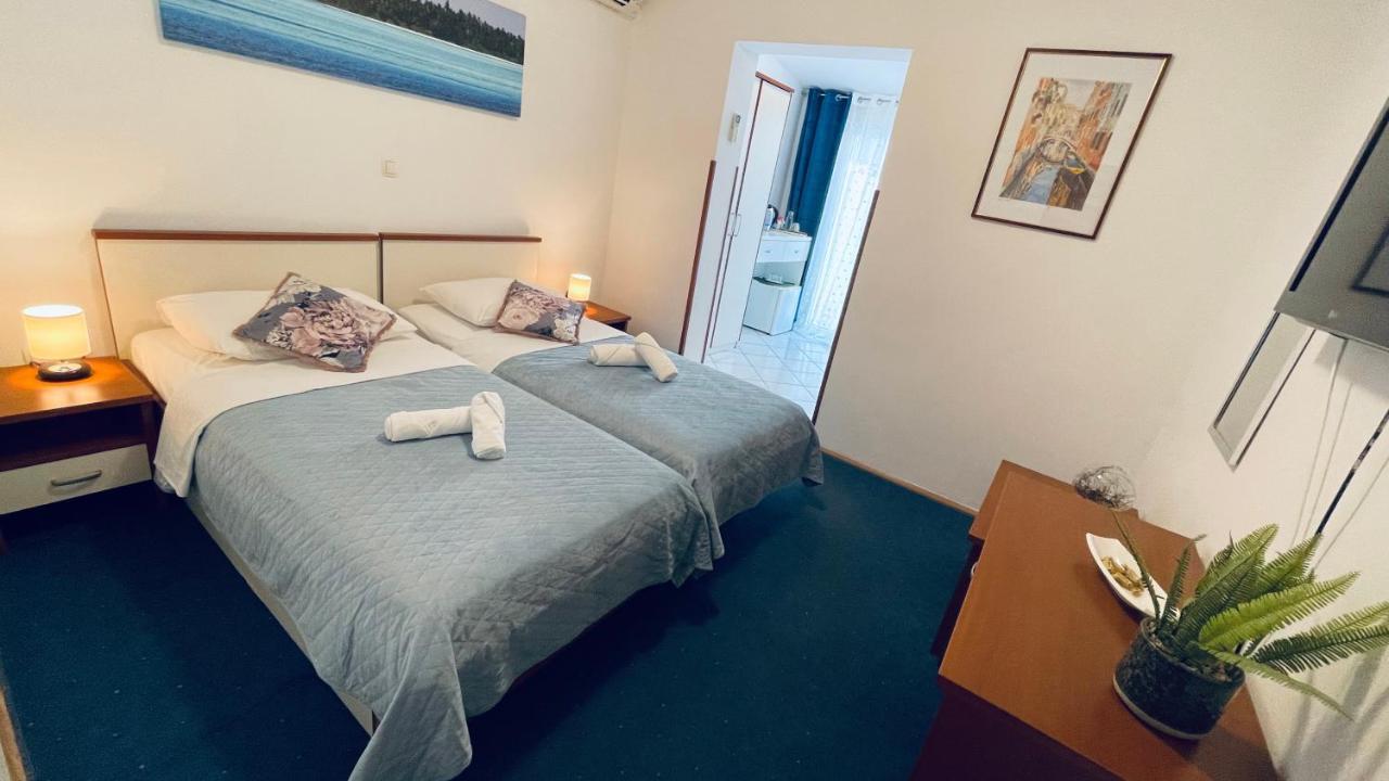 ספליט Apartmens And Rooms Madunic V מראה חיצוני תמונה