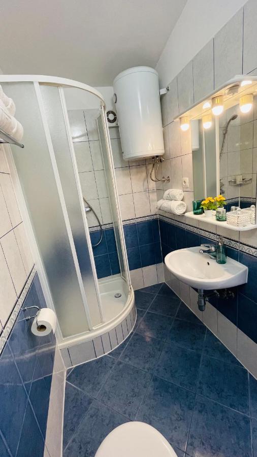 ספליט Apartmens And Rooms Madunic V מראה חיצוני תמונה