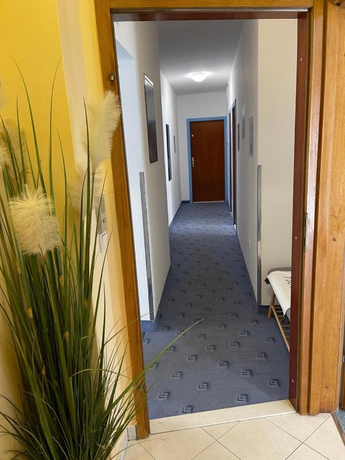 ספליט Apartmens And Rooms Madunic V מראה חיצוני תמונה