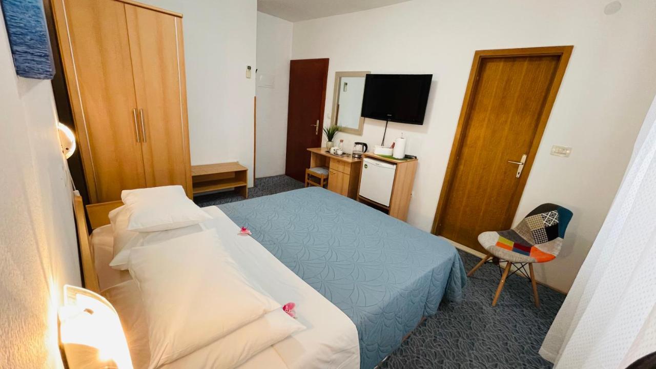 ספליט Apartmens And Rooms Madunic V מראה חיצוני תמונה
