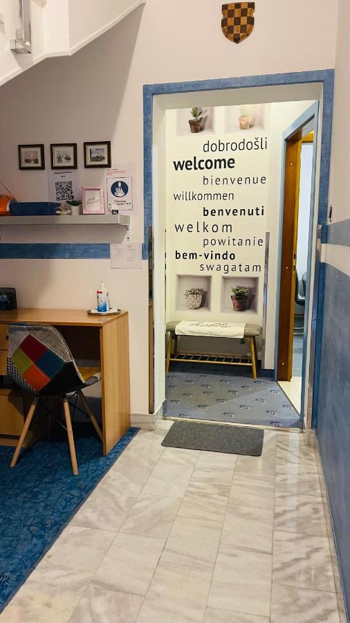 ספליט Apartmens And Rooms Madunic V מראה חיצוני תמונה